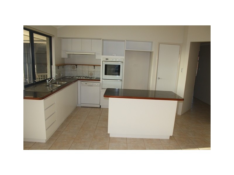 4 Nautical Lookout, Drummond Cove WA 6532