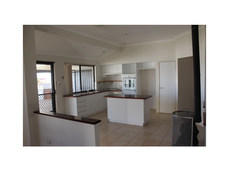 4 Nautical Lookout, Drummond Cove WA 6532