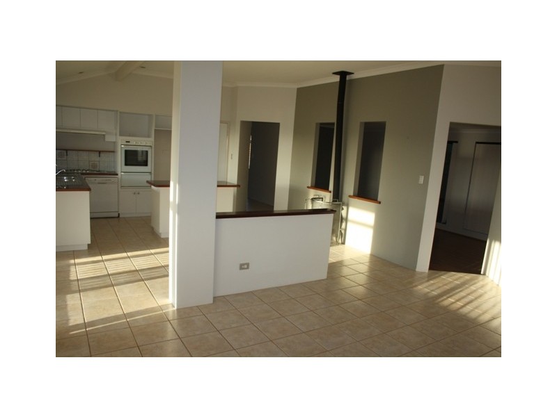 4 Nautical Lookout, Drummond Cove WA 6532