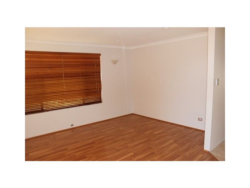 4 Nautical Lookout, Drummond Cove WA 6532