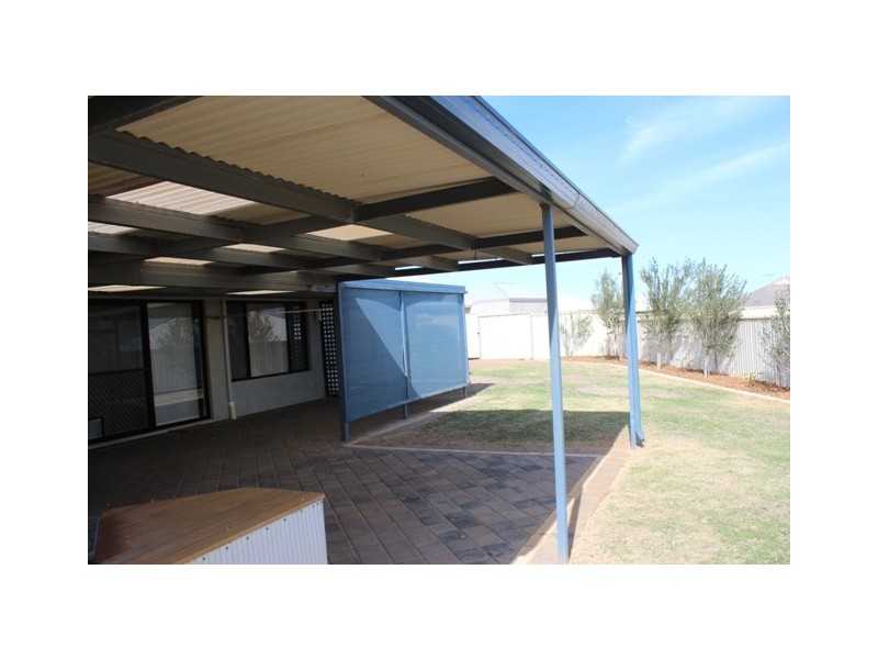 4 Nautical Lookout, Drummond Cove WA 6532