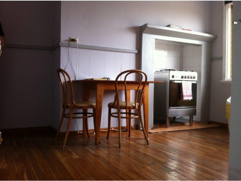 15 Dampier Street, Beachlands WA 6530