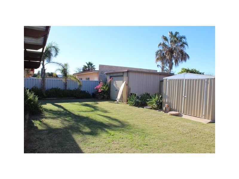 7 Batavia Place, Mahomets Flats WA 6530