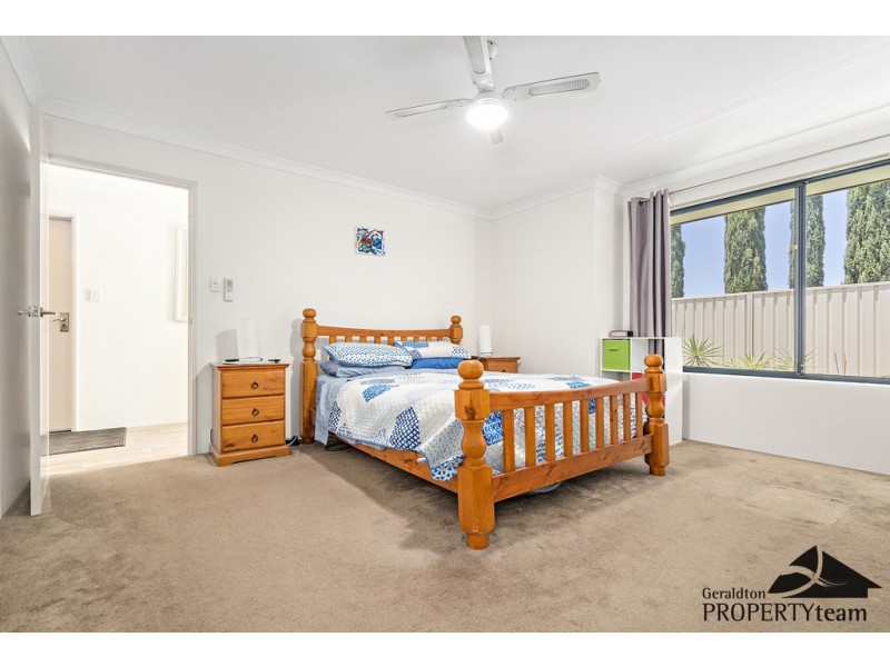 41 Sutcliffe Road, Waggrakine WA 6530