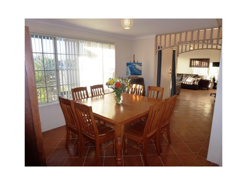 12 Seahaven View, Drummond Cove WA 6532