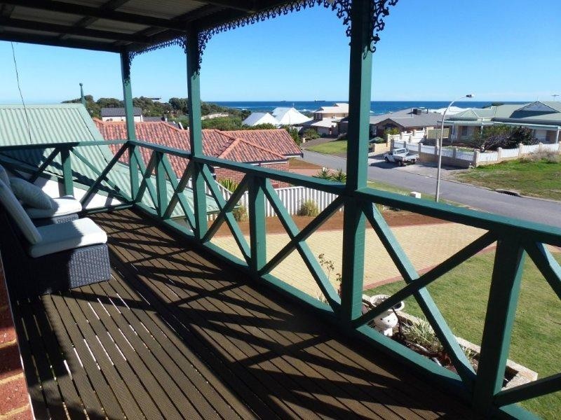 12 Seahaven View, Drummond Cove WA 6532