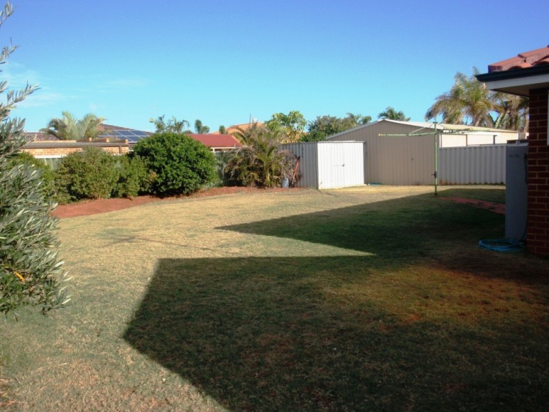 9 Batavia Place, Mahomets Flats WA 6530