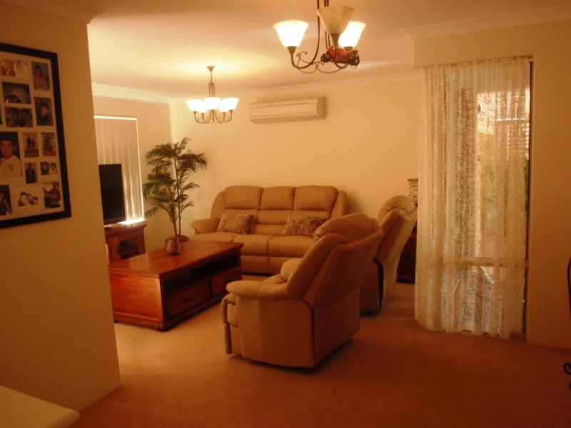 9 Batavia Place, Mahomets Flats WA 6530