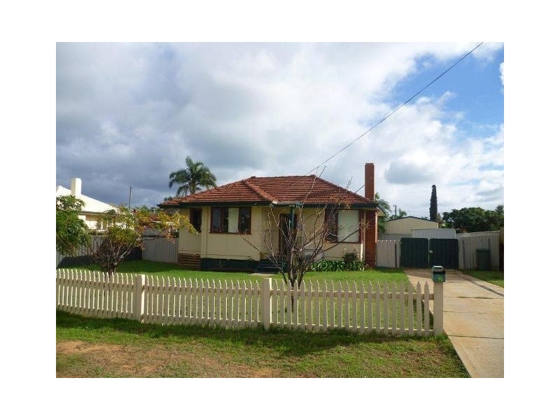 9 Digby Street, Rangeway WA 6530