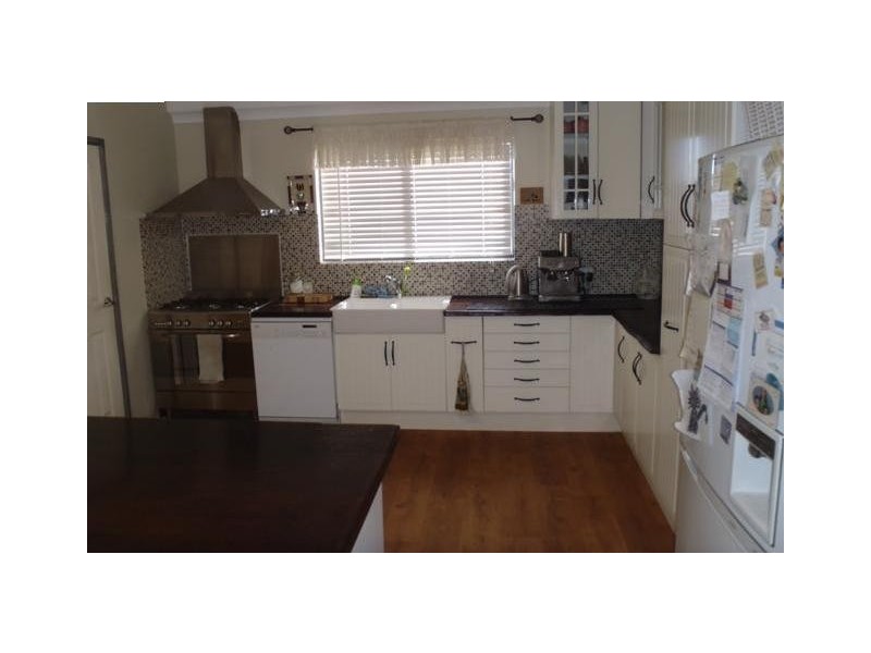 45 Calder Place, Waggrakine WA 6530