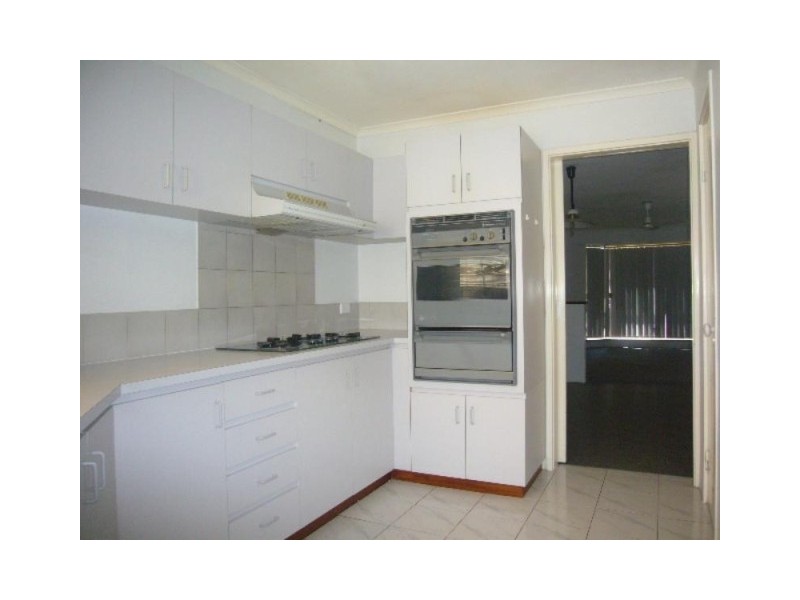 14 Marsh Place, Mount Tarcoola WA 6530