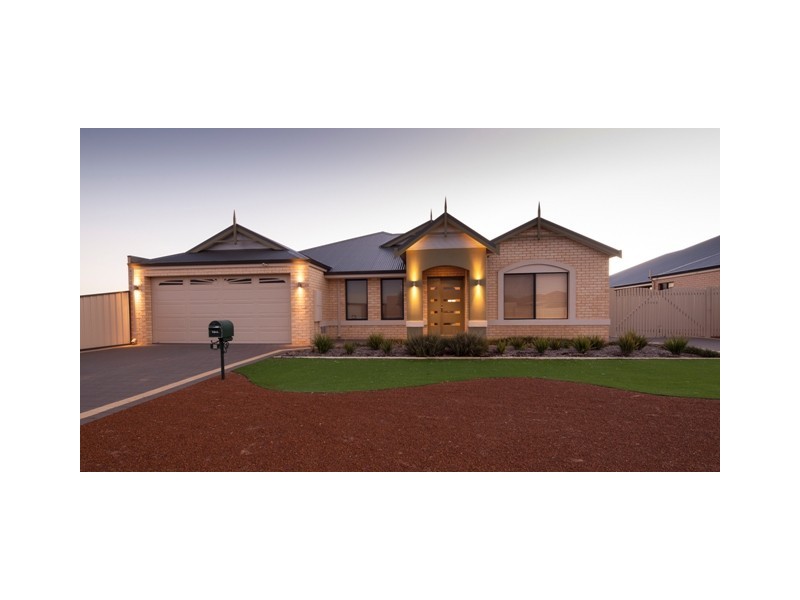 60 Winnetta Ridge, Wandina WA 6530