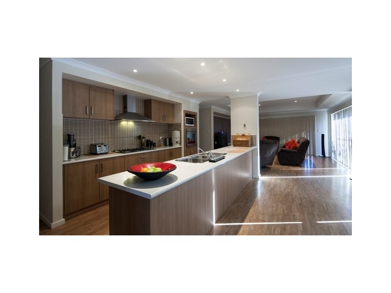 60 Winnetta Ridge, Wandina WA 6530