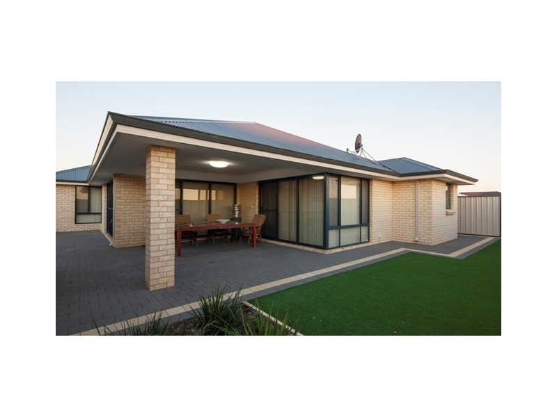 60 Winnetta Ridge, Wandina WA 6530