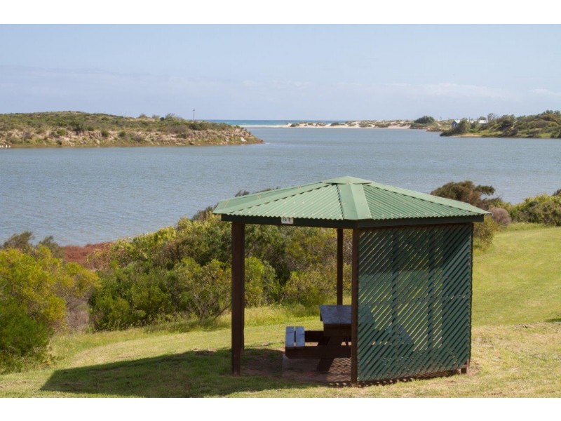 30 Ashdown Loop, Cape Burney WA 6532