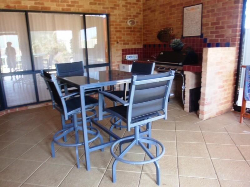 15 Basile Court, Wandina WA 6530