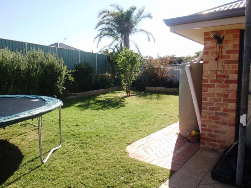 15 Basile Court, Wandina WA 6530