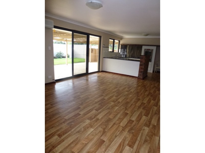 6 Glendinning Road, Tarcoola Beach WA 6530