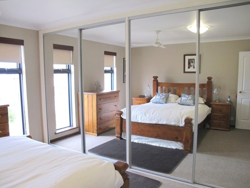 6 Glendinning Road, Tarcoola Beach WA 6530