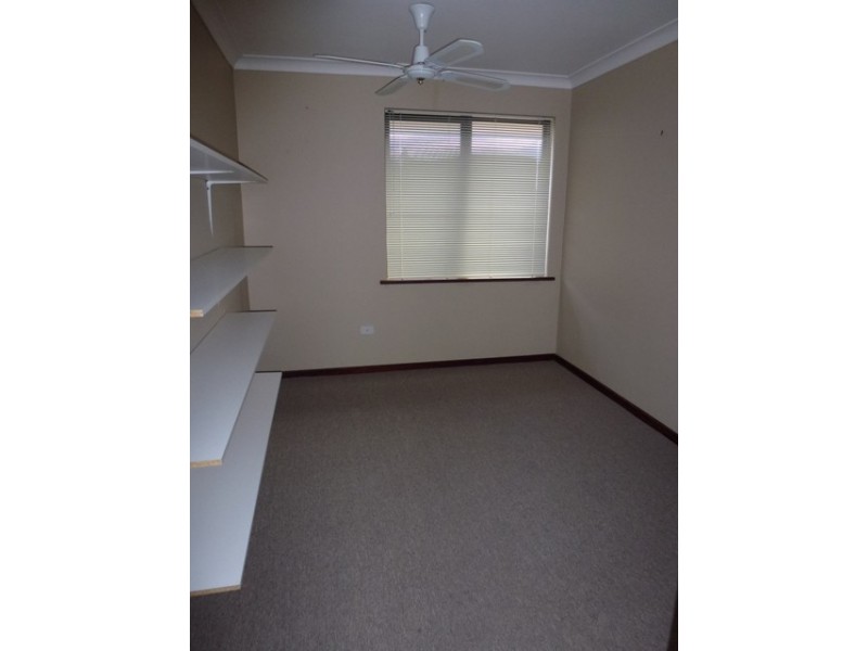 6 Glendinning Road, Tarcoola Beach WA 6530