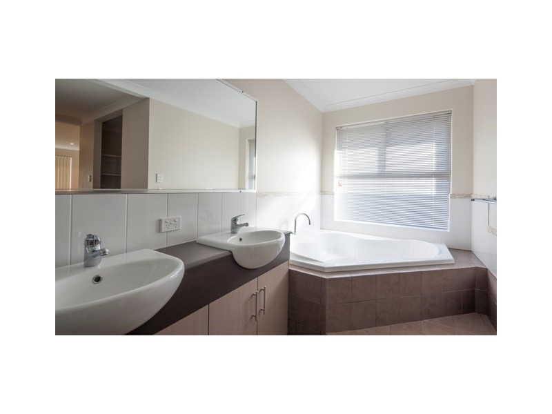 3 Piave Street, Wandina WA 6530