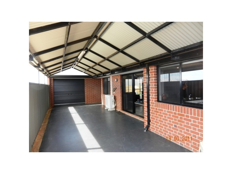 21 Beachcomber Hill, Glenfield WA 6532