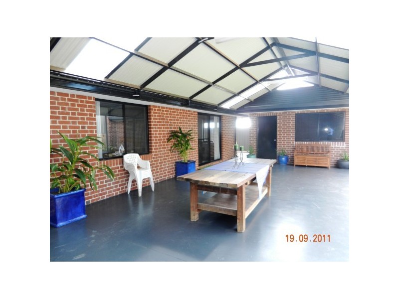 21 Beachcomber Hill, Glenfield WA 6532