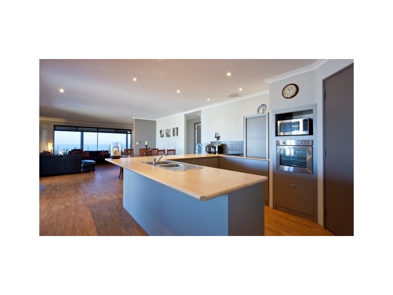 27 Wallabi Drive, Wandina WA 6530