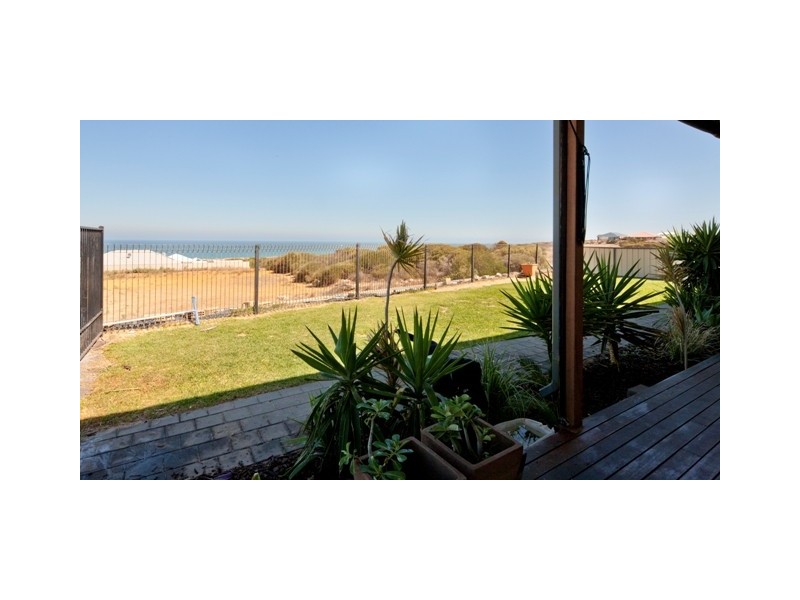 27 Wallabi Drive, Wandina WA 6530