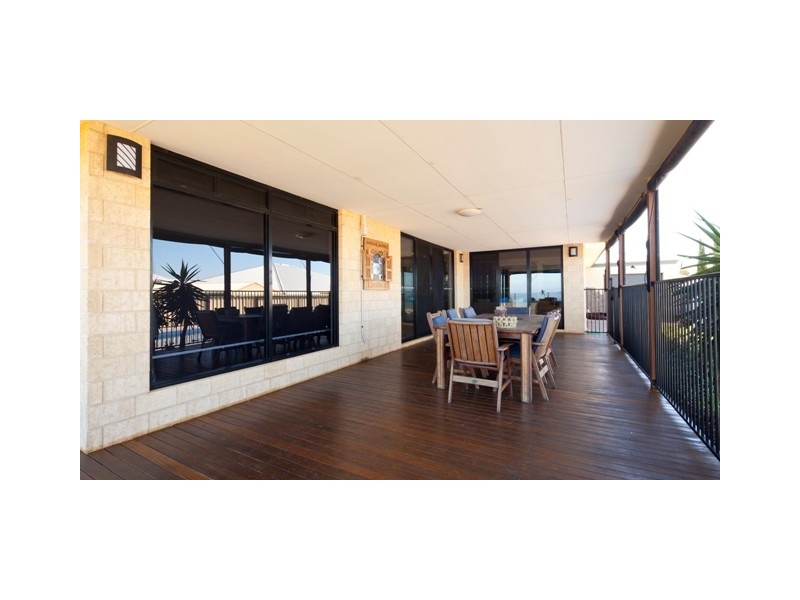 27 Wallabi Drive, Wandina WA 6530