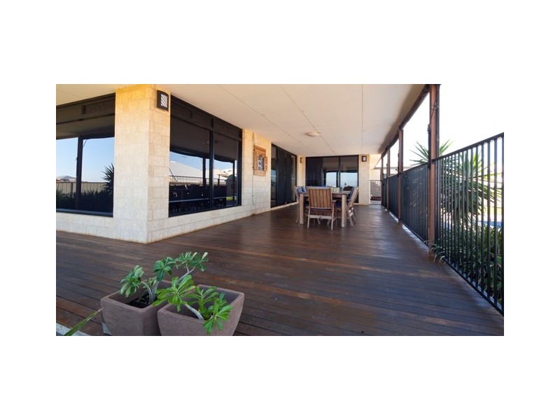 27 Wallabi Drive, Wandina WA 6530