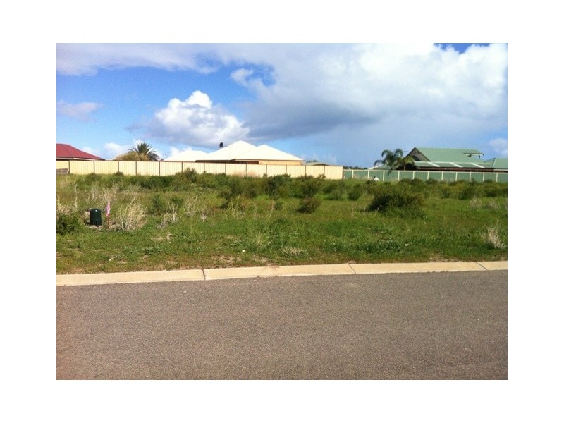 61 Wavecrest Circle, Drummond Cove WA 6532