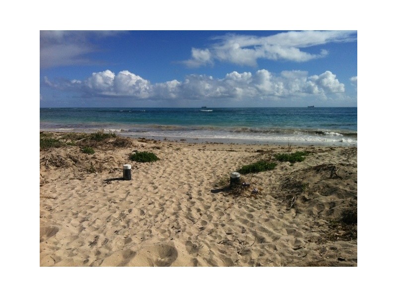 61 Wavecrest Circle, Drummond Cove WA 6532