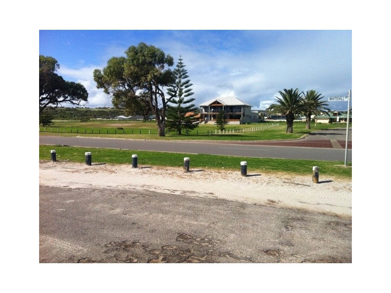 61 Wavecrest Circle, Drummond Cove WA 6532