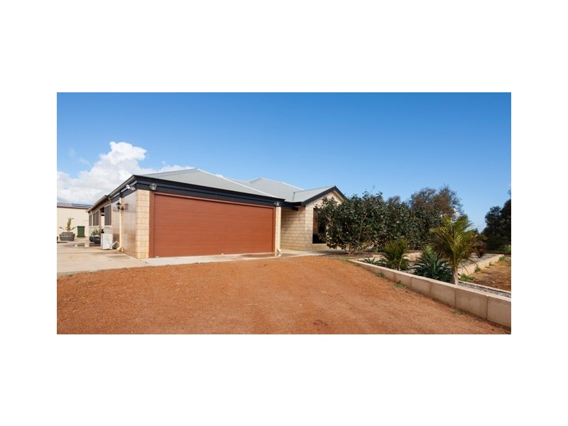 15 Polwarth Parade, Deepdale WA 6532