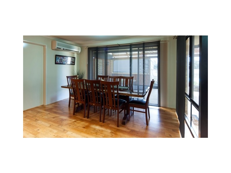 15 Polwarth Parade, Deepdale WA 6532