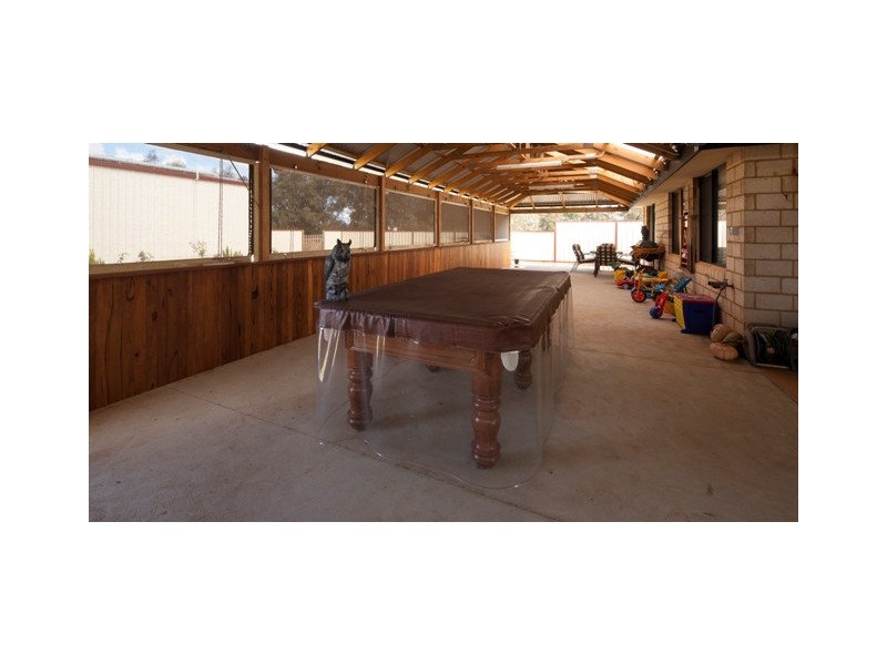 15 Polwarth Parade, Deepdale WA 6532