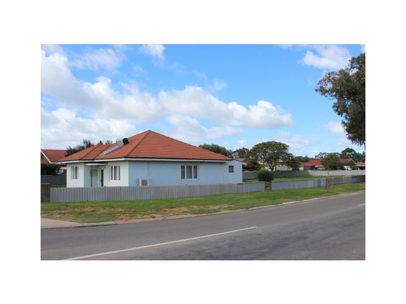 230 Place Road, Wonthella WA 6530