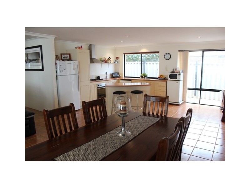 10 Bellimos Drive, Wandina WA 6530