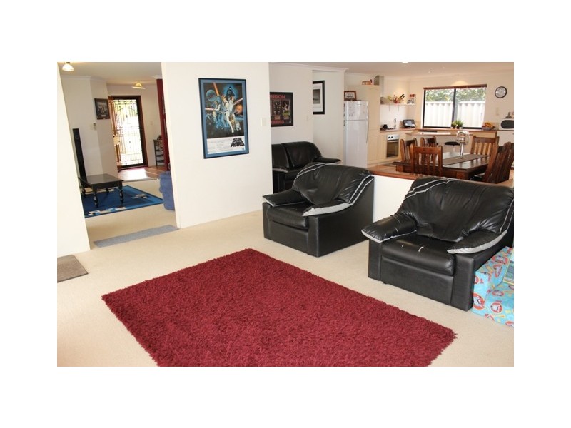 10 Bellimos Drive, Wandina WA 6530