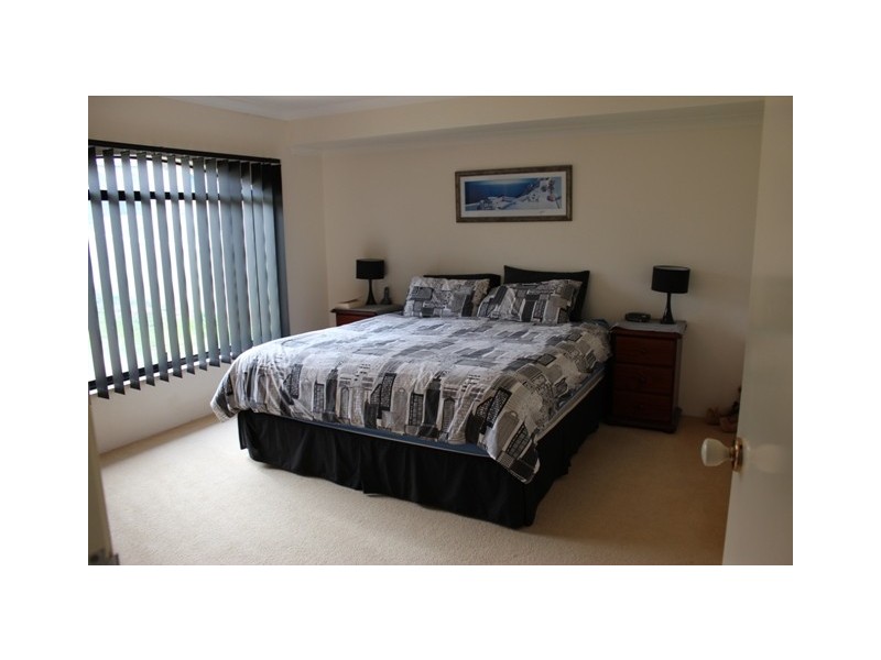 10 Bellimos Drive, Wandina WA 6530