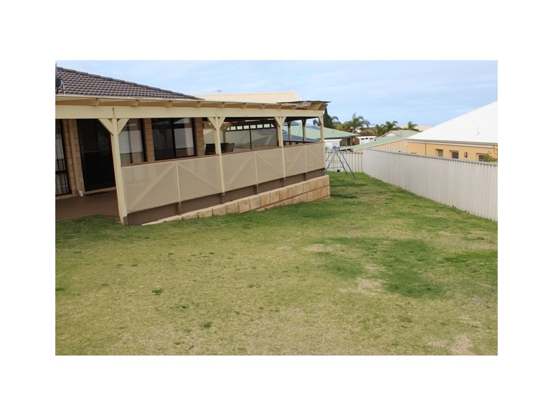 10 Bellimos Drive, Wandina WA 6530