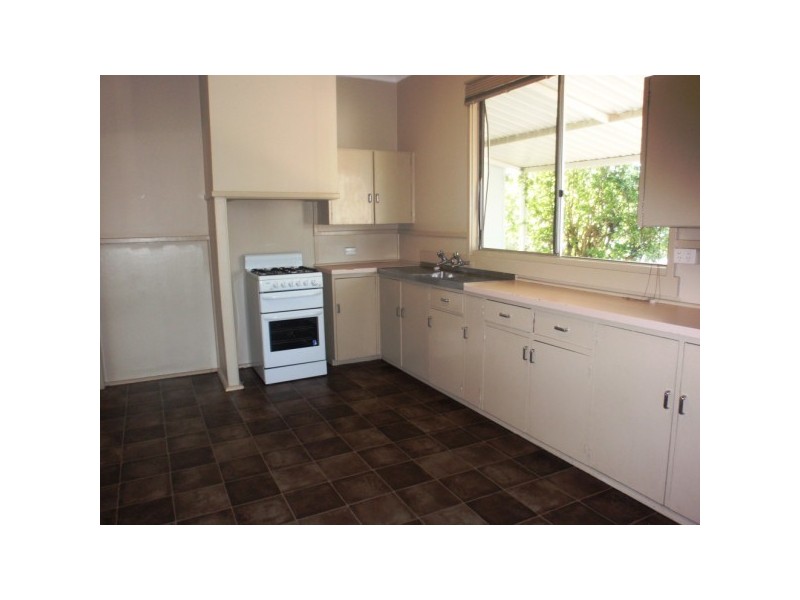 51 Phelps Street, Wonthella WA 6530