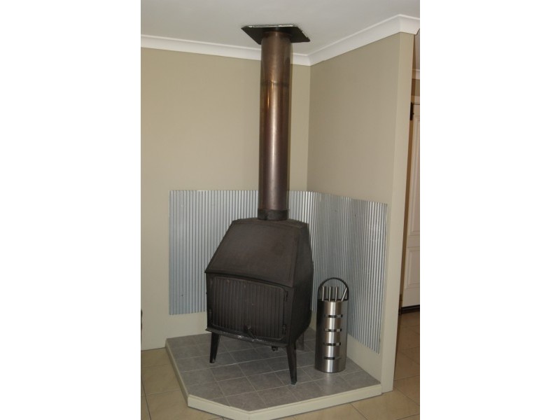 56 Calder Place, Waggrakine WA 6530