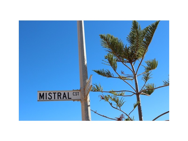 35 Mistral Cresent, Glenfield WA 6532