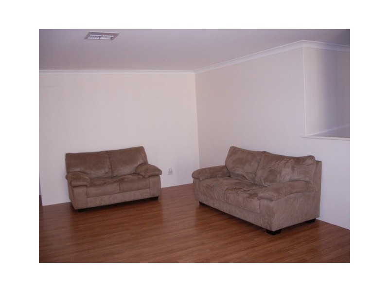 14 Coveside Way, Drummond Cove WA 6532