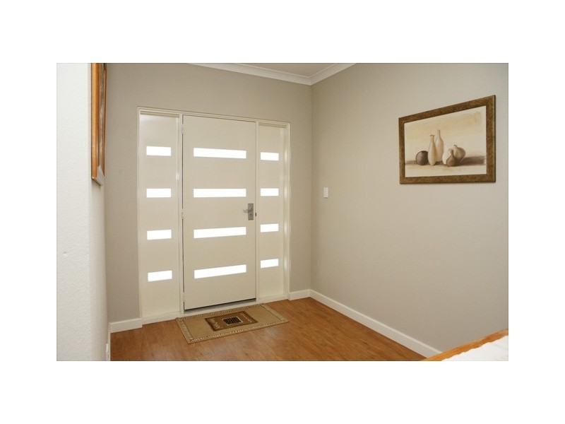 9 Old Acres Court, Wandina WA 6530