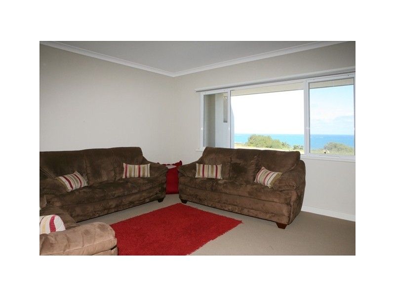 9 Old Acres Court, Wandina WA 6530