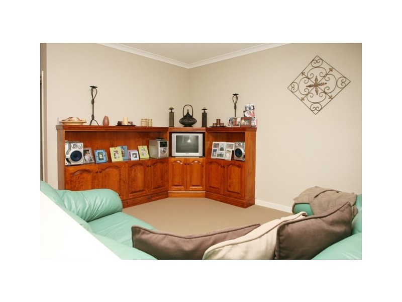 9 Old Acres Court, Wandina WA 6530