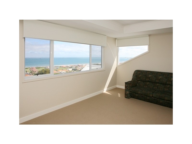 9 Old Acres Court, Wandina WA 6530